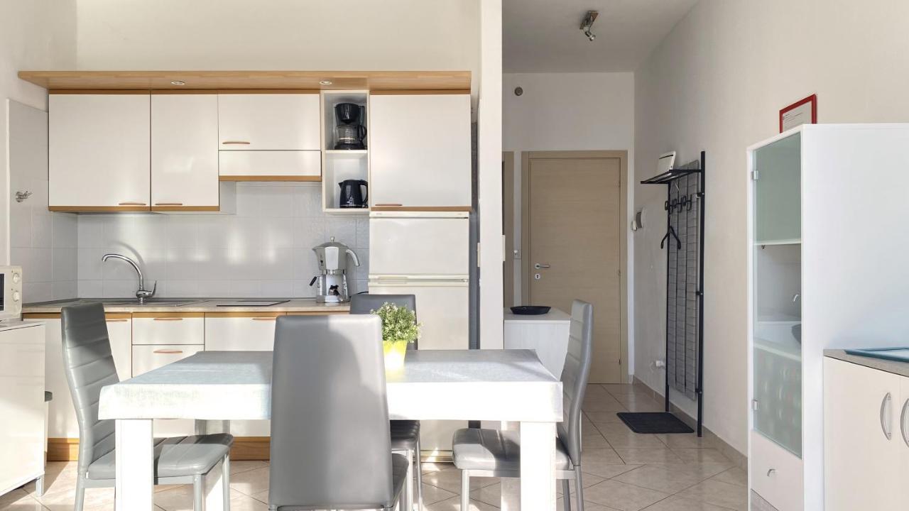 דירות ריבה דל גארדה Casa Del Relax מראה חיצוני תמונה